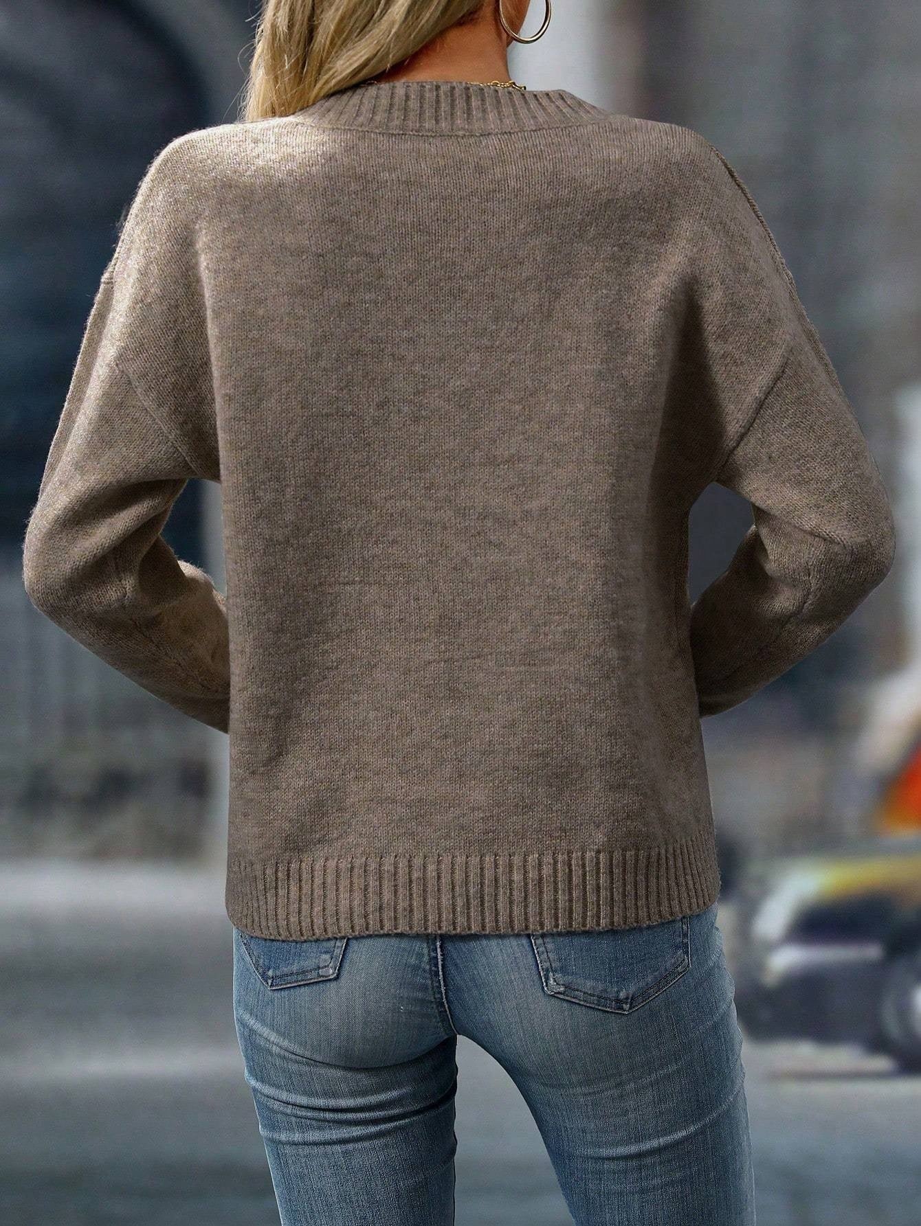 Kamila | Effortless V-Neck Knit Sweater