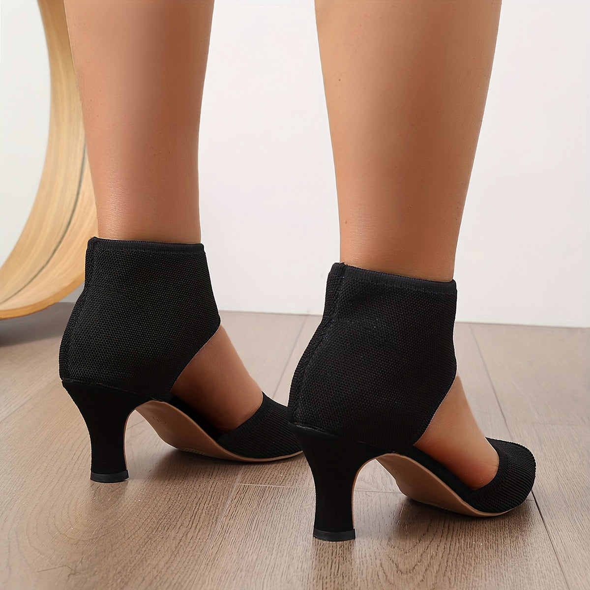 Elizabeth | Stretch Comfort Heels