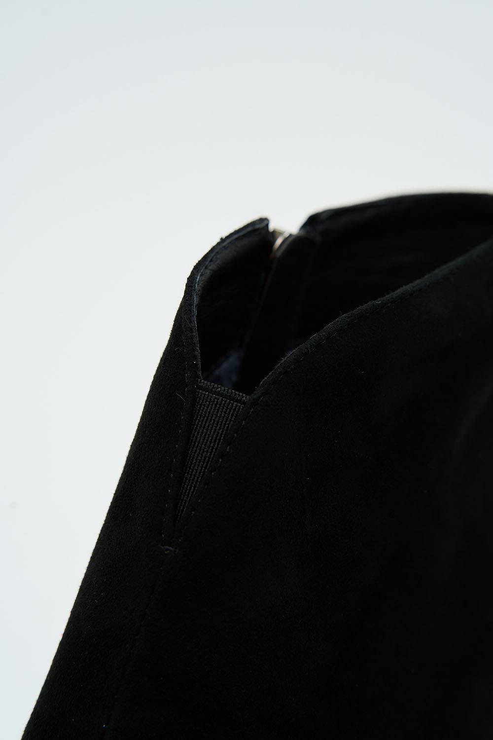 Laurie | Ananke