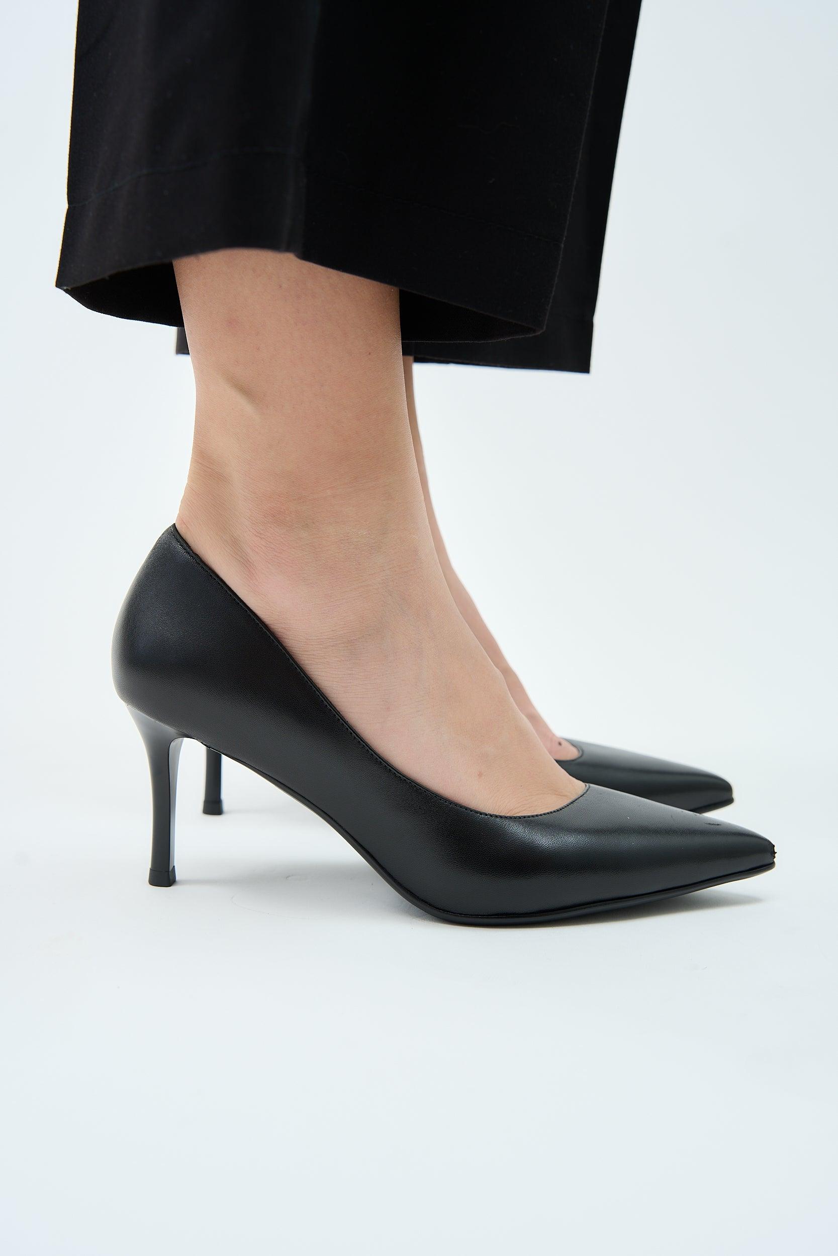 Jenna | Black