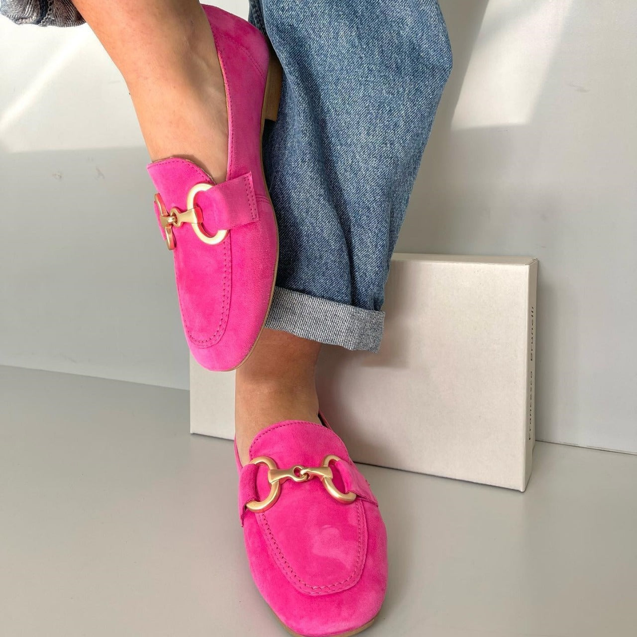 Rose | Chic Loafers With Gold Detail