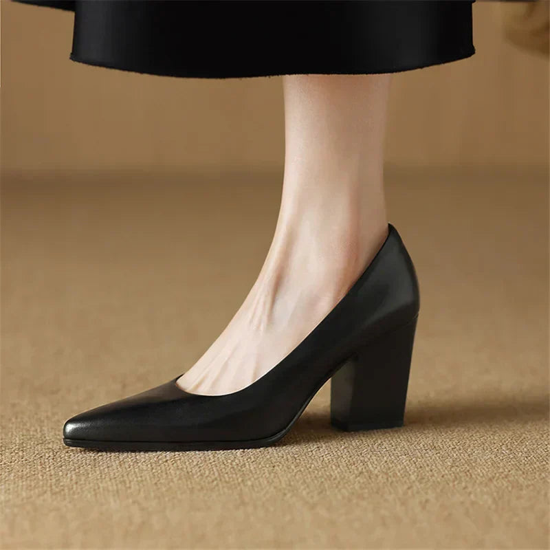 Kristin | Elegant Pumps