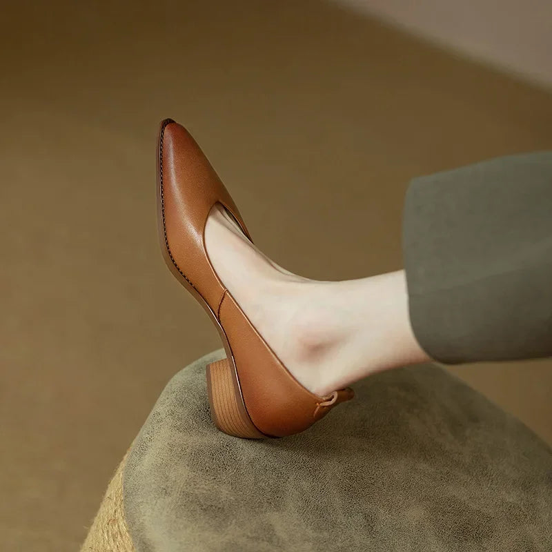 Monica | Classic Pumps