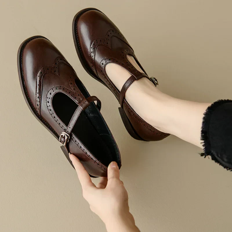 Carol | Elegant T-Strap Mary Janes