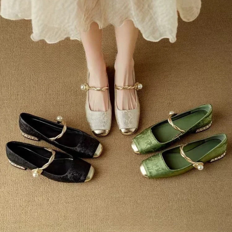Jacqueline | Mary Janes