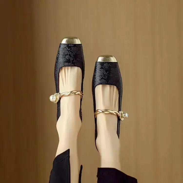 Jacqueline | Mary Janes