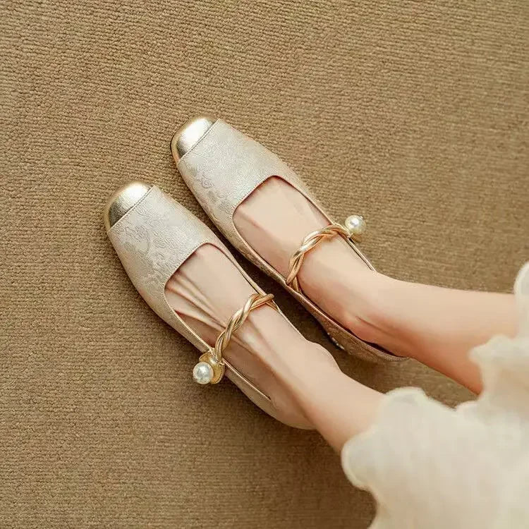 Jacqueline | Mary Janes