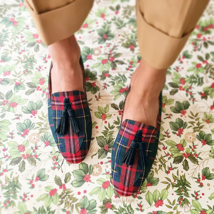 Faith | Scottish Chic Loafer With Fringes