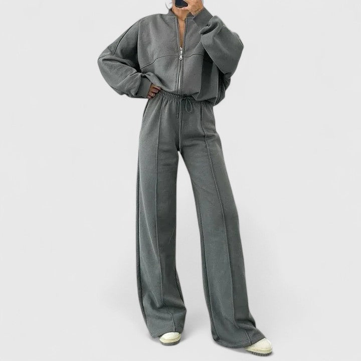 Betsy | Comfortable Sweater and Pants