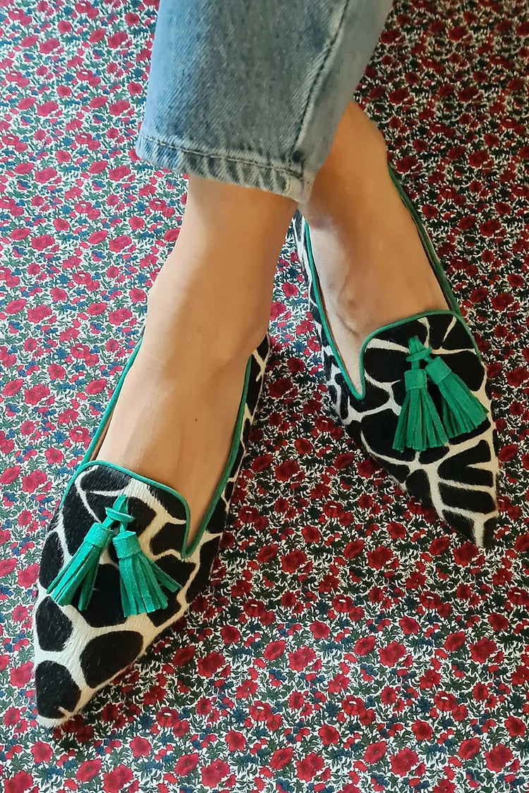 Lindsey | Pointed Loafer With Giraffe Print and Green Fringes