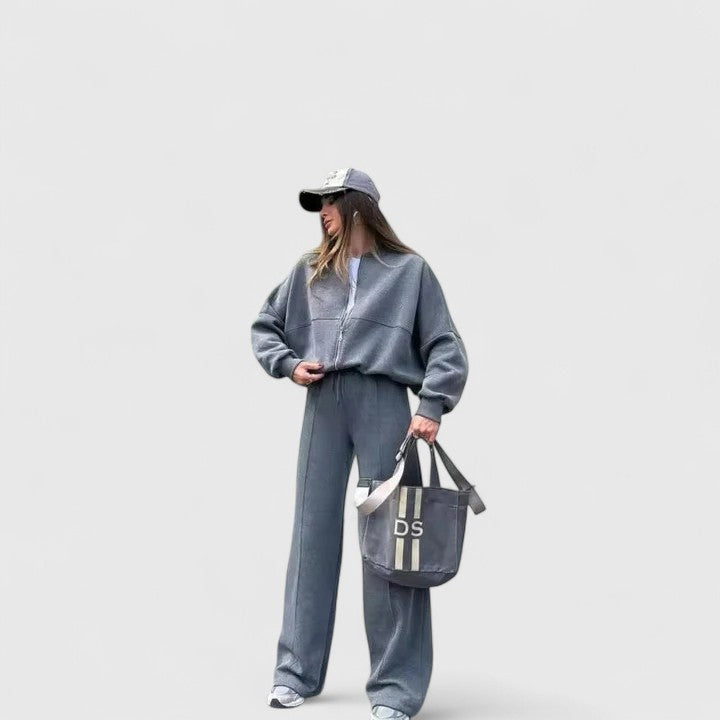 Betsy | Comfortable Sweater and Pants