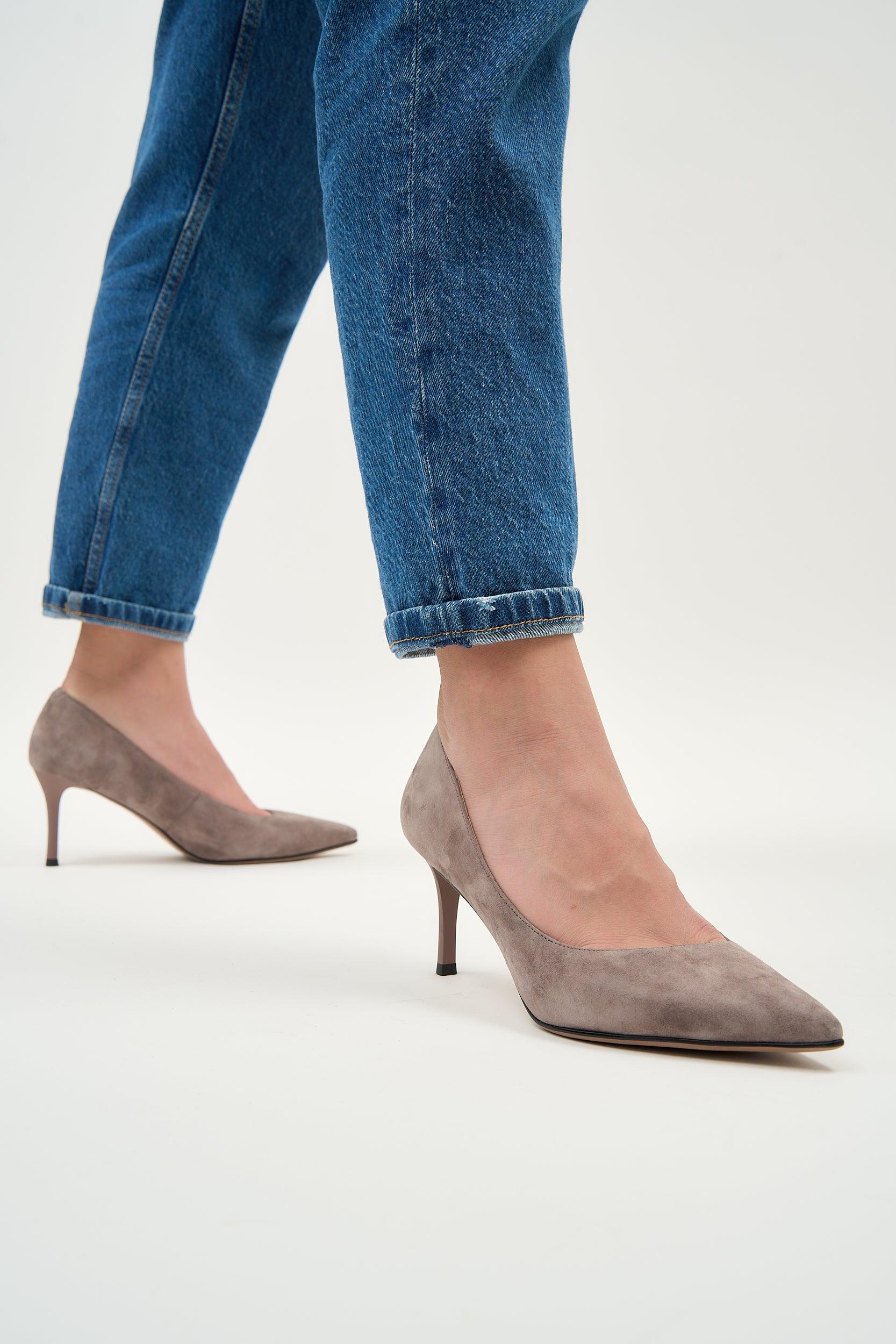 Sara | Suede