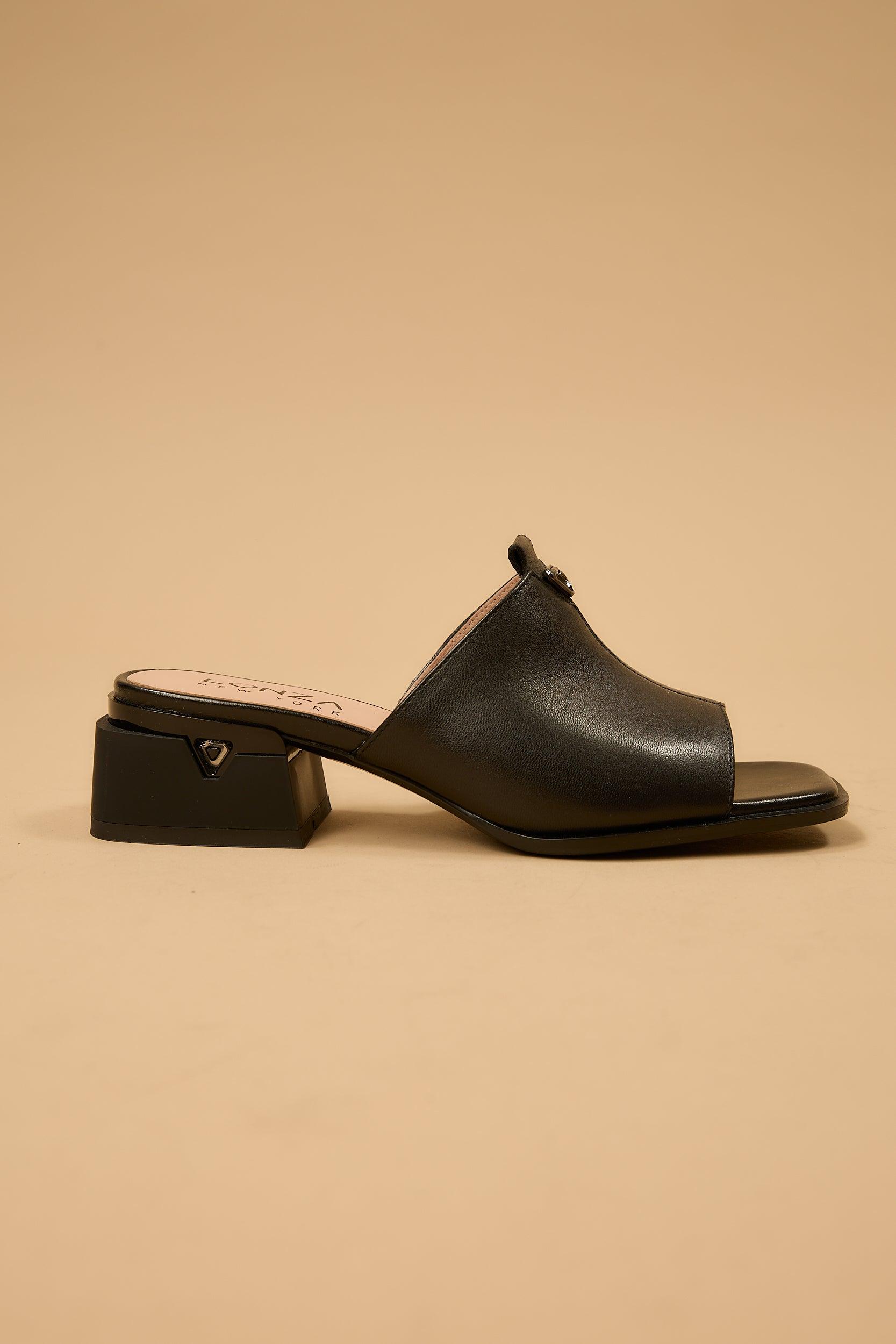 Elaine | Black