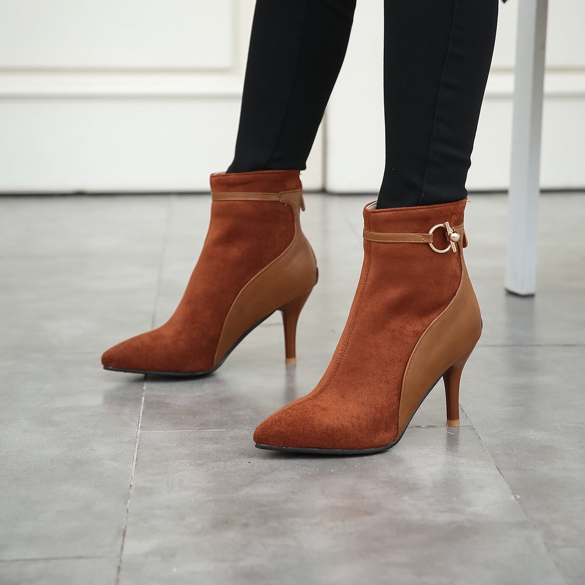 Olivia | Pointy Toe Heels