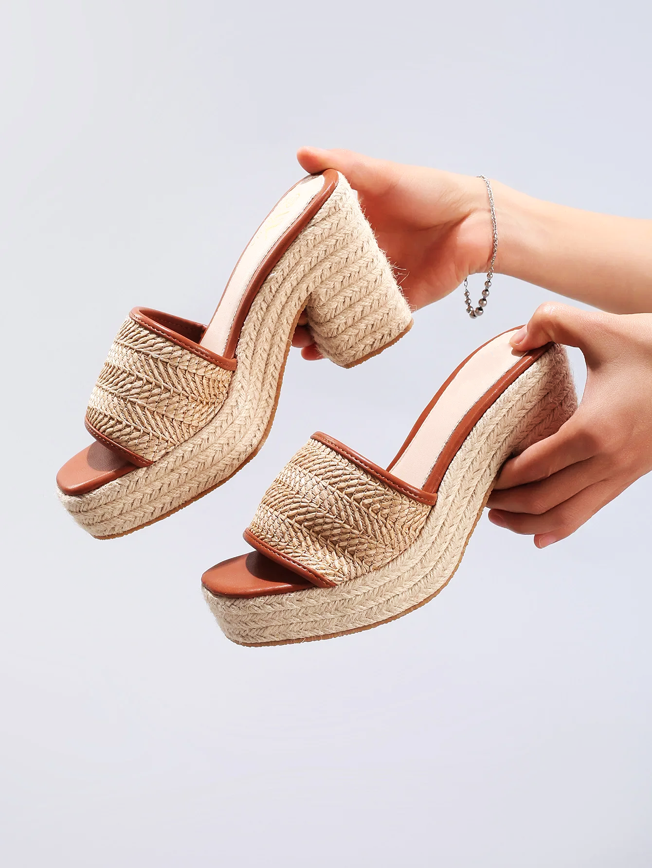 Emma | Natural Woven Heels