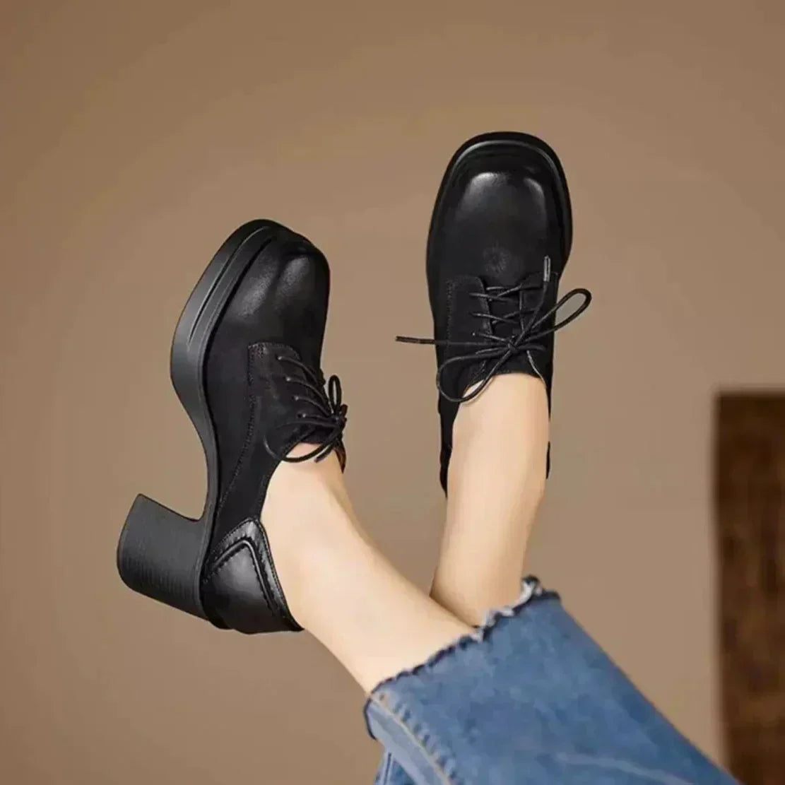 Sara | Classic Pumps