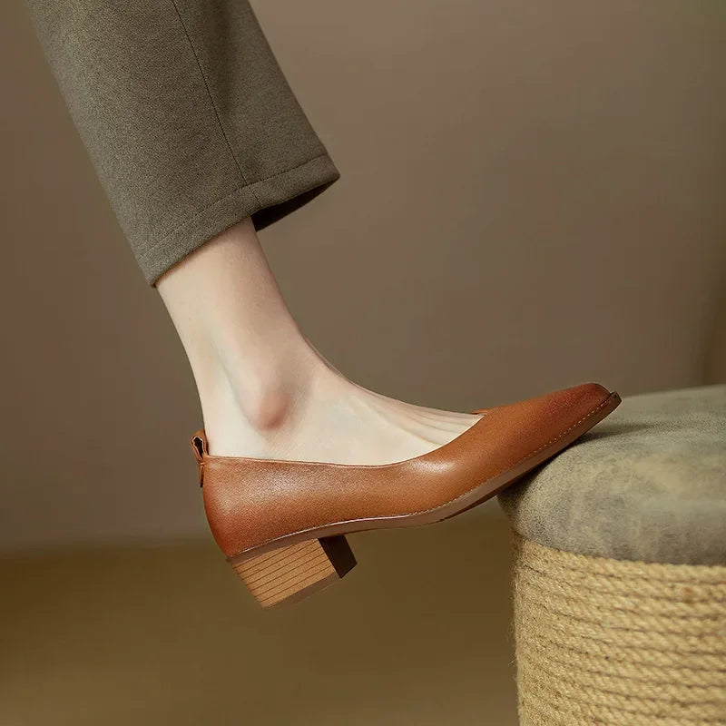 Monica | Classic Pumps