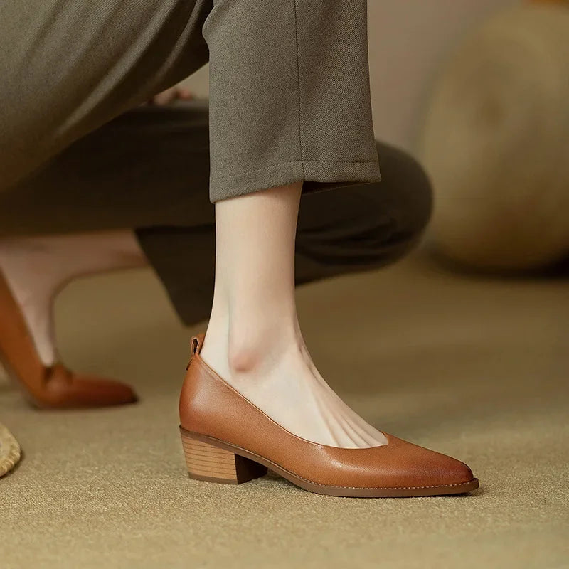 Monica | Classic Pumps