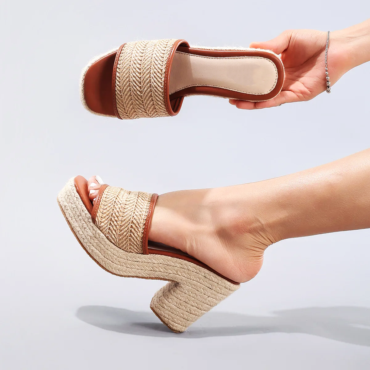 Emma | Natural Woven Heels