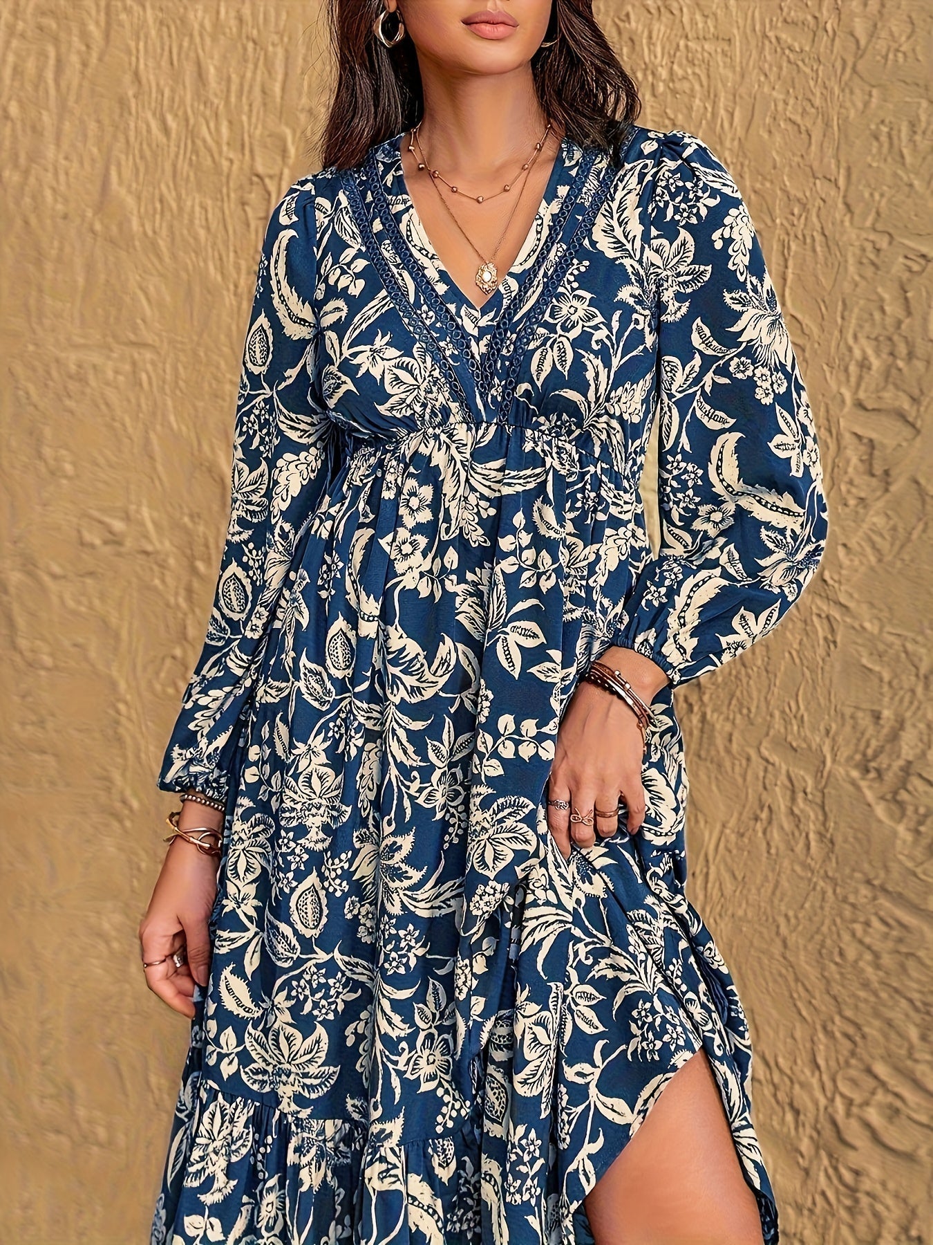 Carrie | Floral Lace Dress