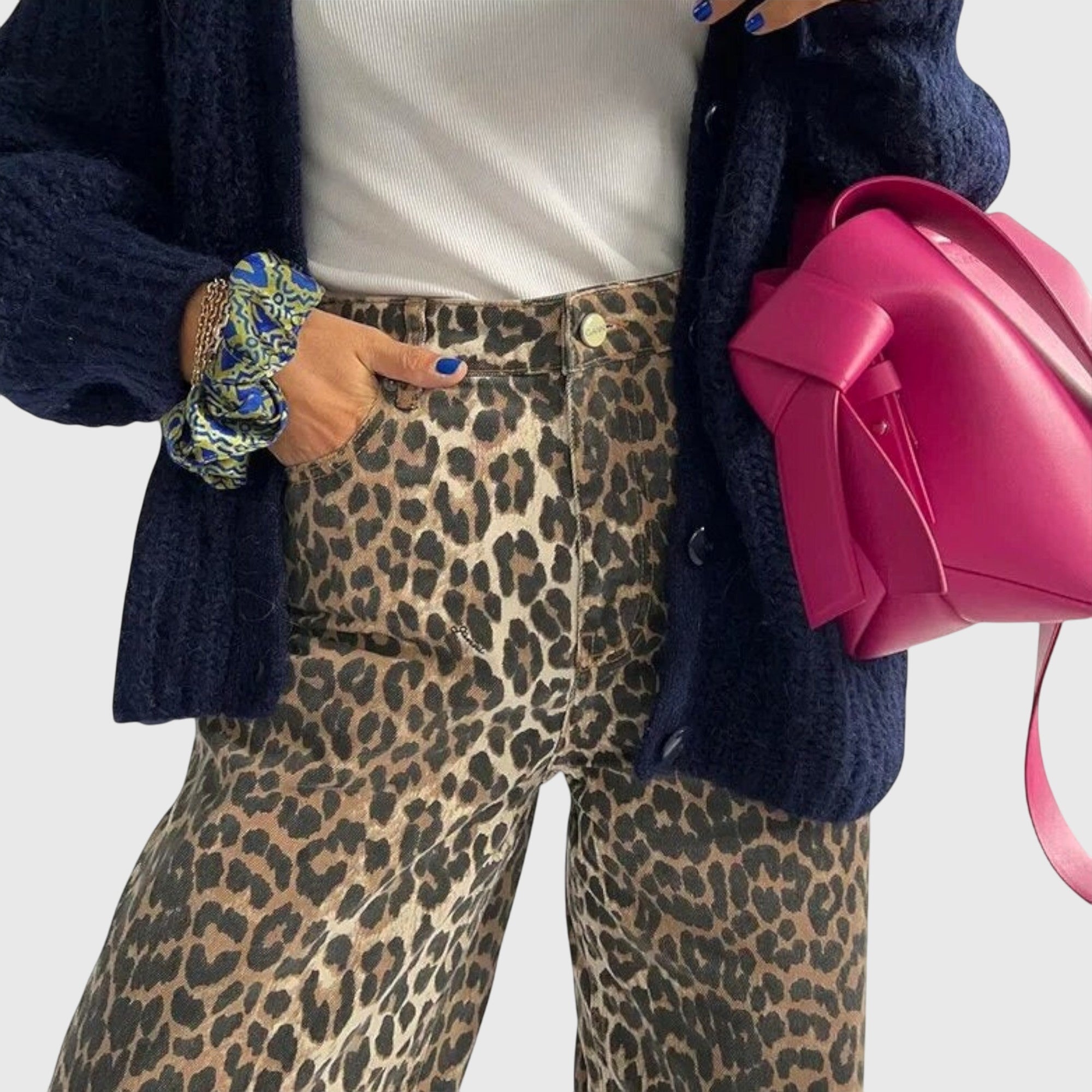 Adeline | Vintage Jeans with Leopard Print